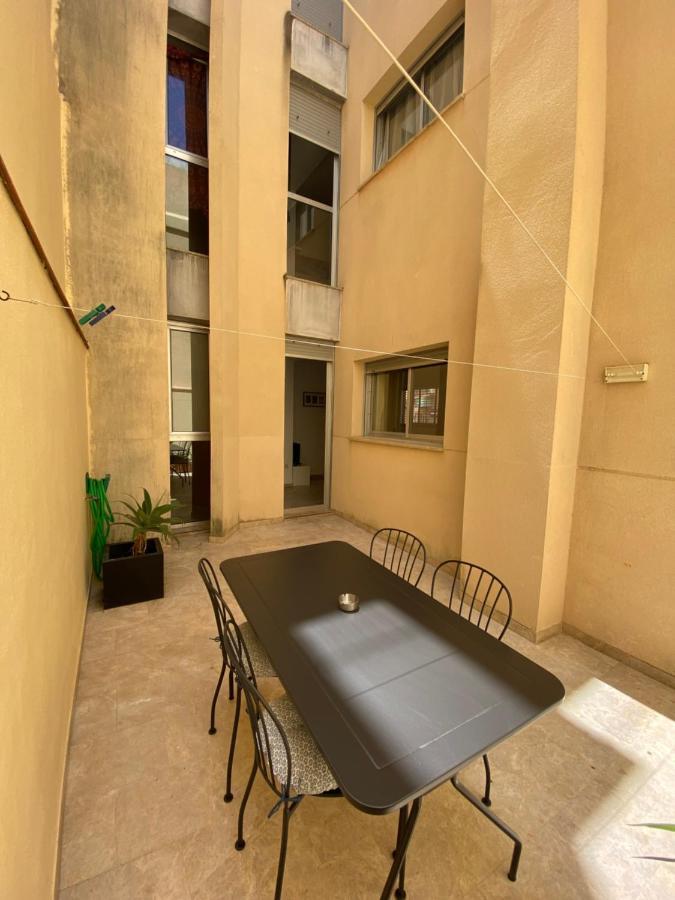 Central Apartment With Patio By Wayra Tarifa Exterior foto